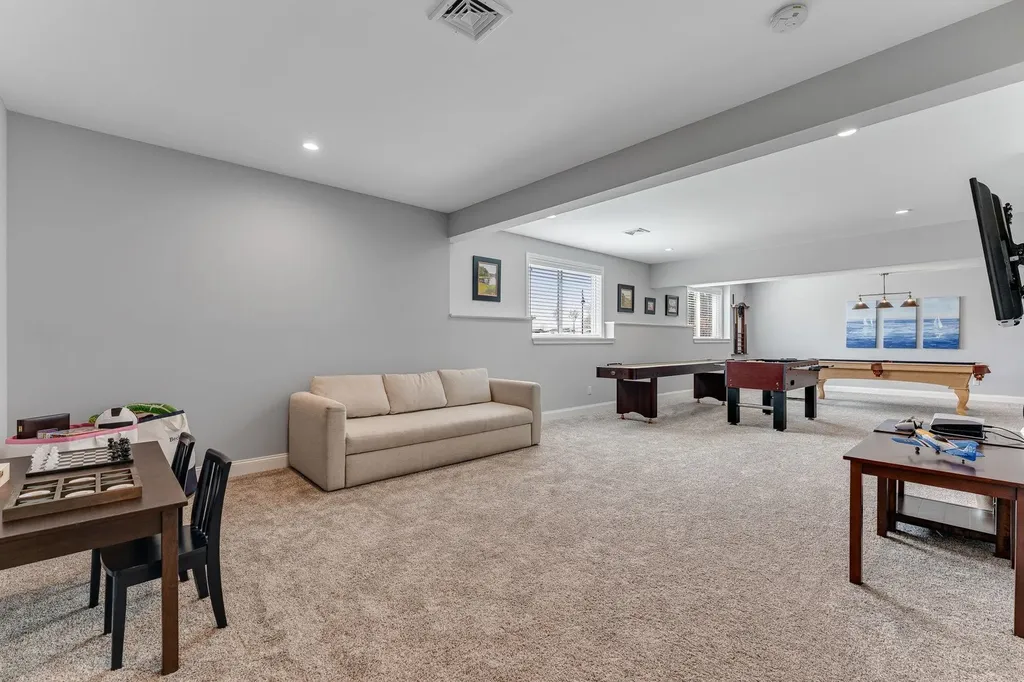 17 Churchill Street South Burlington VT 05403