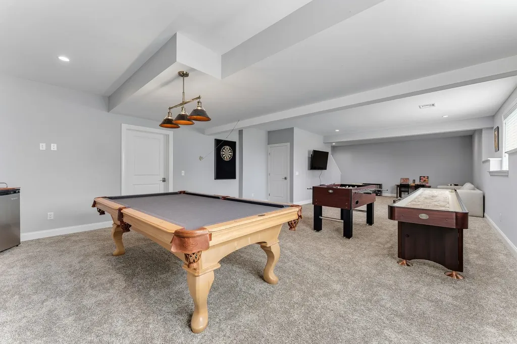 17 Churchill Street South Burlington VT 05403