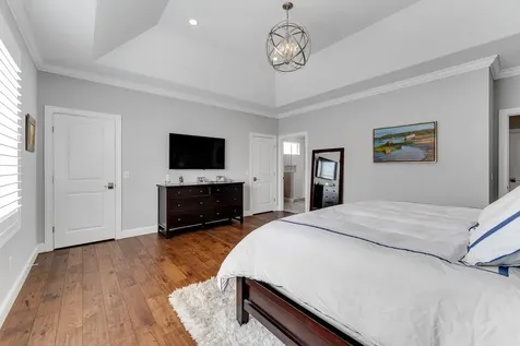 17 Churchill Street South Burlington VT 05403