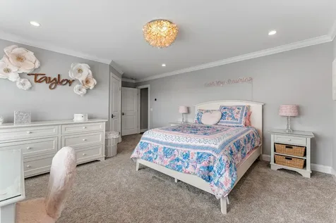 17 Churchill Street South Burlington VT 05403