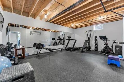17 Churchill Street South Burlington VT 05403
