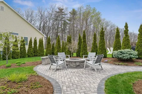 17 Churchill Street South Burlington VT 05403
