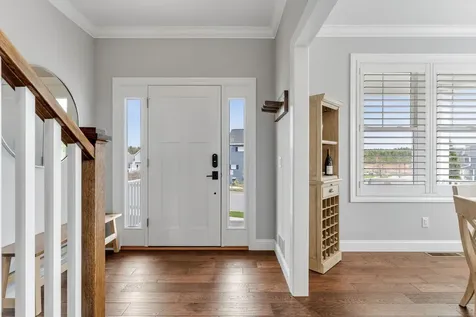 17 Churchill Street South Burlington VT 05403