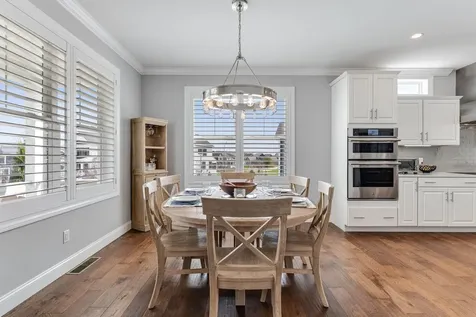 17 Churchill Street South Burlington VT 05403