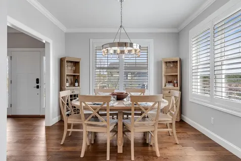 17 Churchill Street South Burlington VT 05403