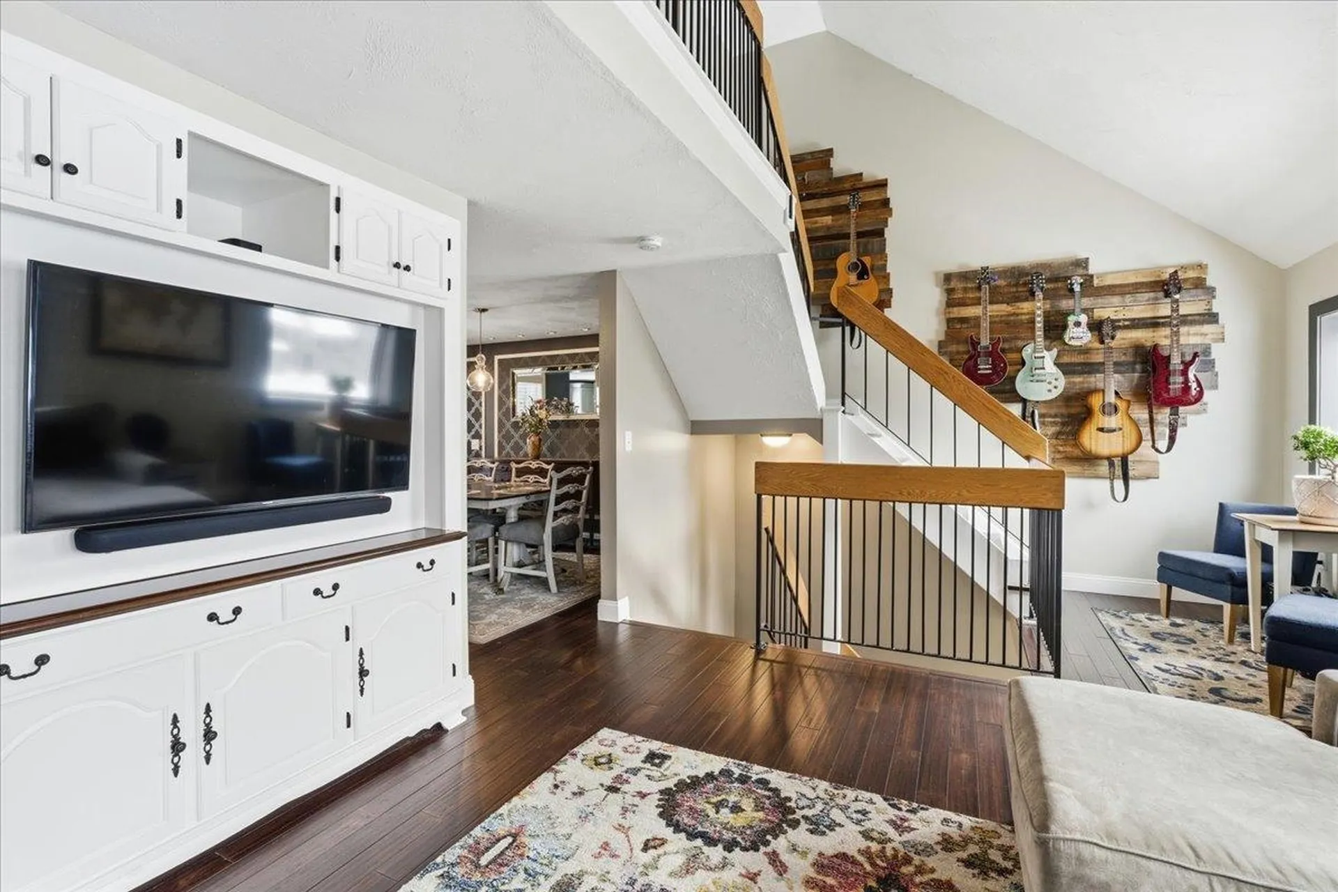 5 Tsienneto Road Derry NH 03038