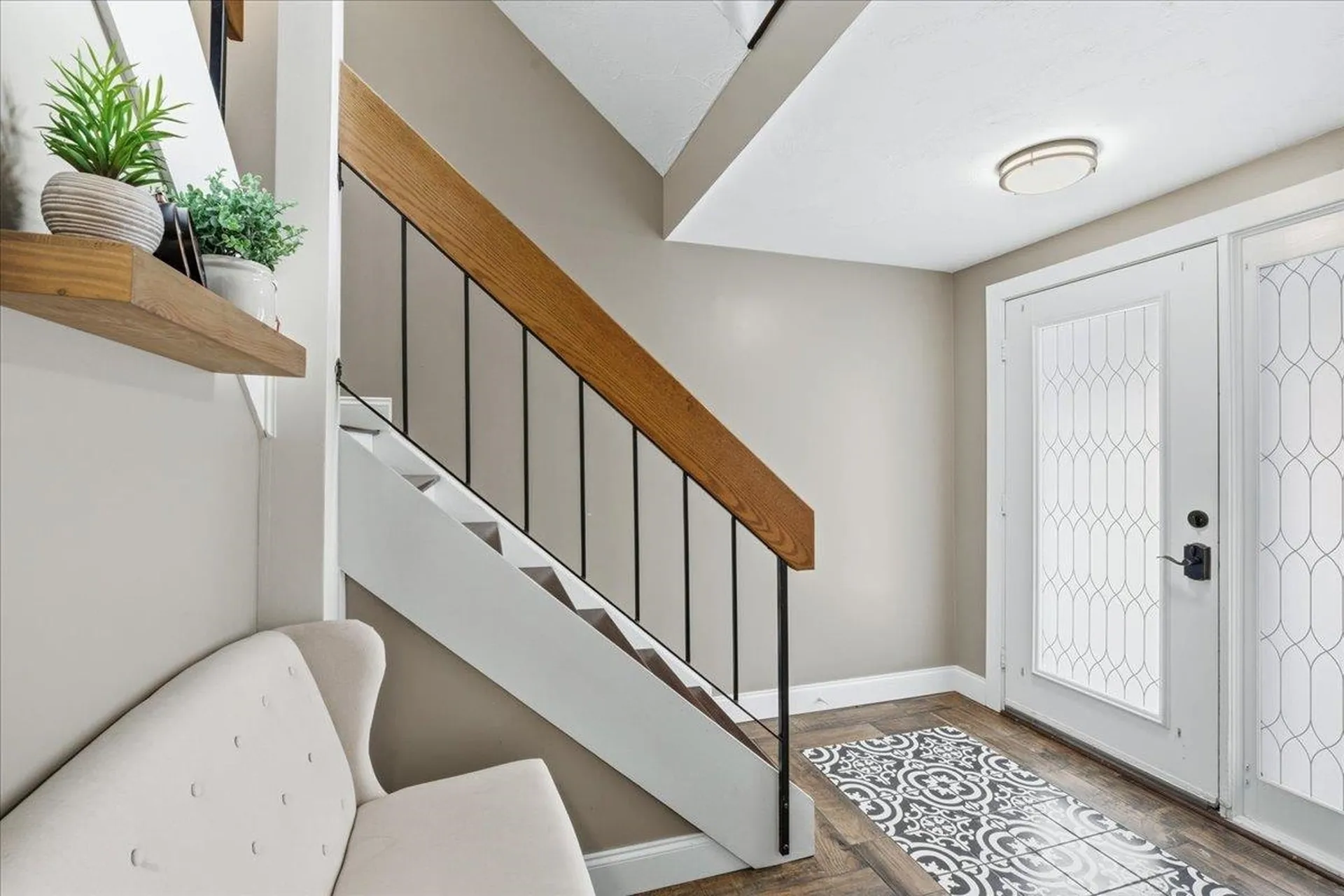 5 Tsienneto Road Derry NH 03038