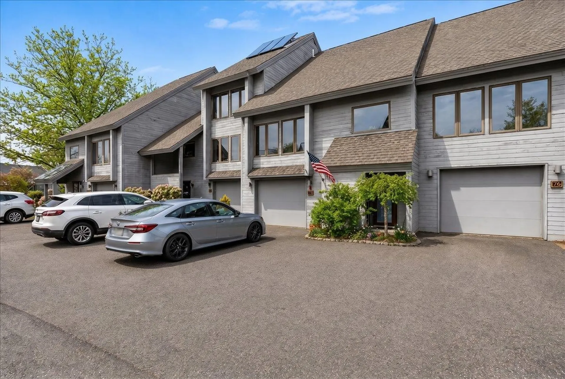 5 Tsienneto Road Derry NH 03038