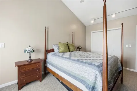 5 Tsienneto Road Derry NH 03038
