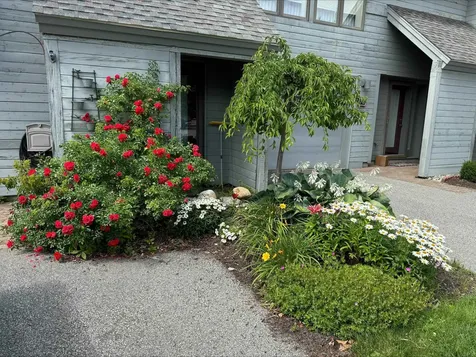 5 Tsienneto Road Derry NH 03038