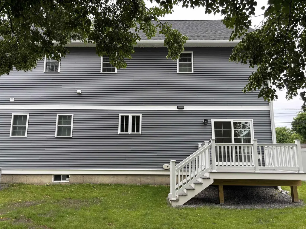 113 Concord Street Nashua NH 03064