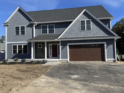 113 Concord Street Nashua NH 03064
