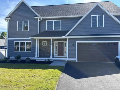 113 Concord Street Nashua NH 03064