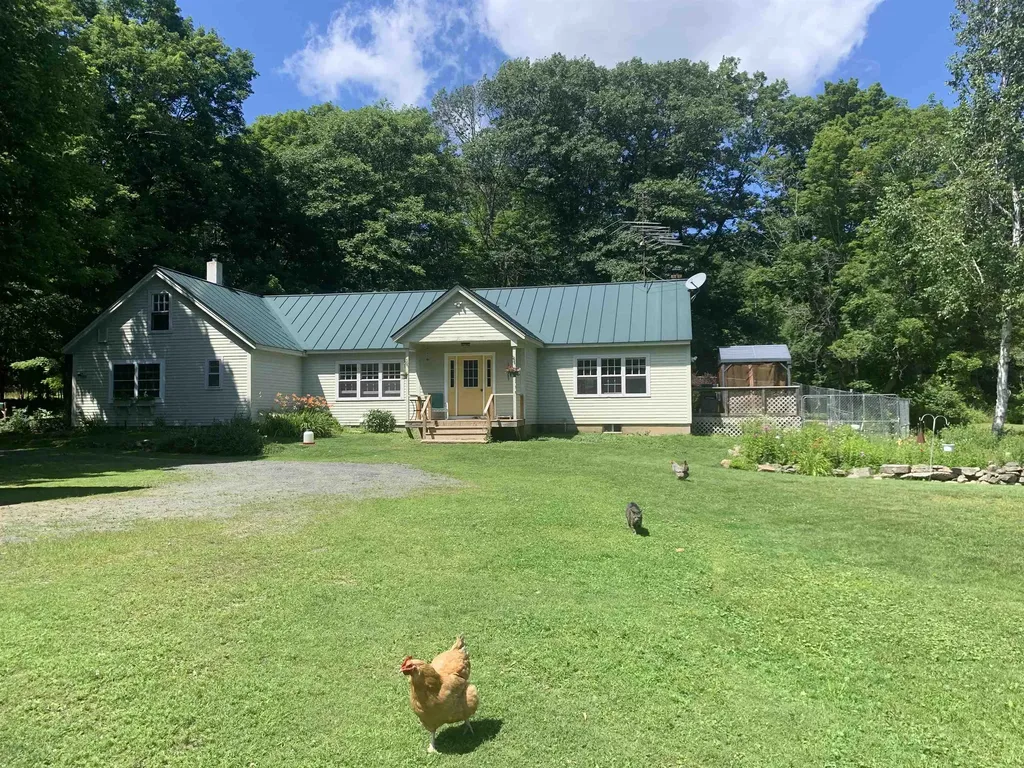 27 Bear Pond Road Canaan NH 03741