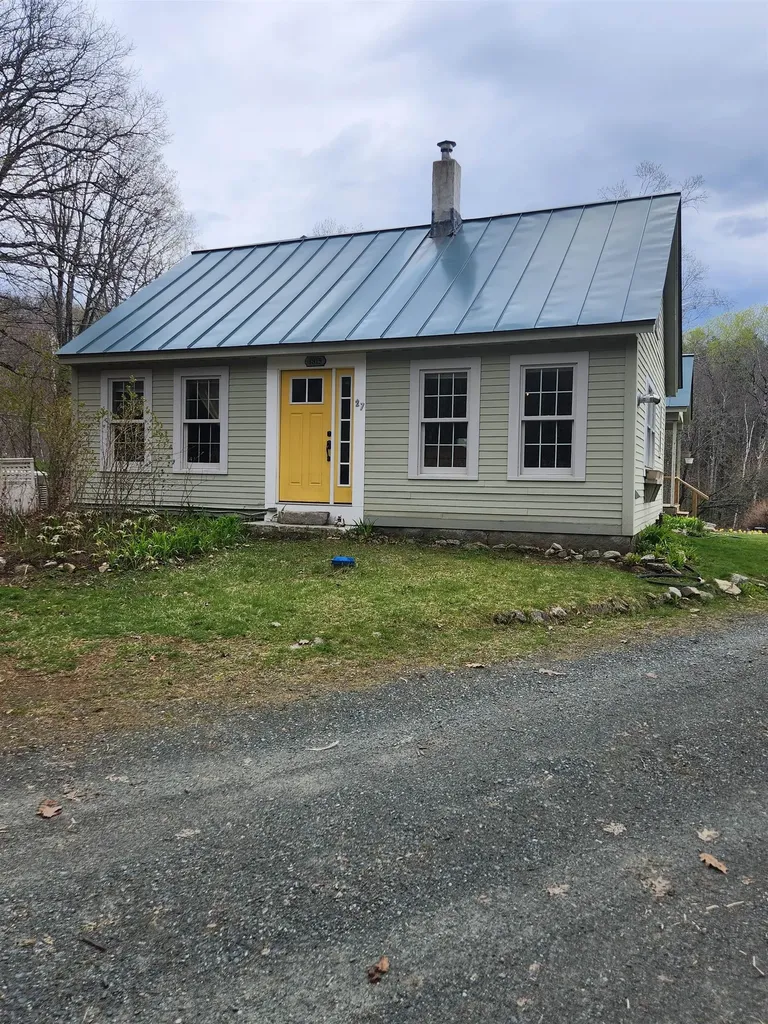 27 Bear Pond Road Canaan NH 03741