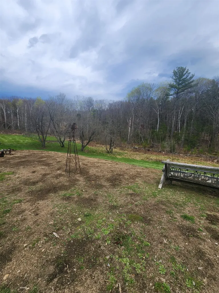27 Bear Pond Road Canaan NH 03741