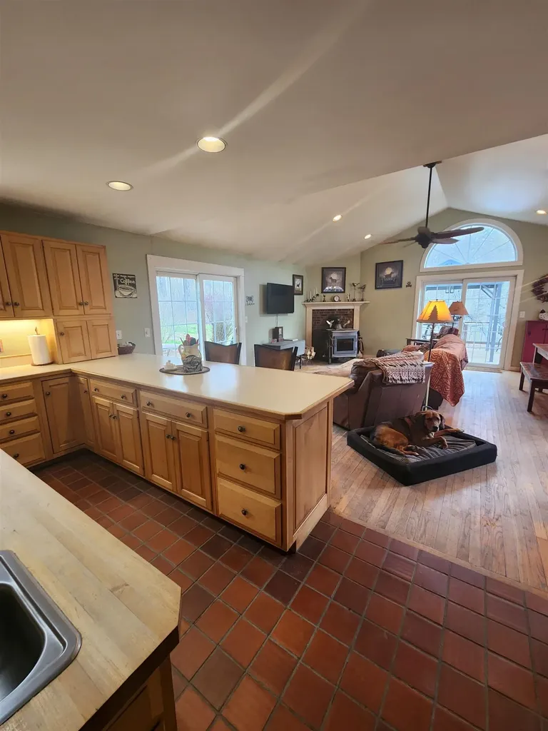 27 Bear Pond Road Canaan NH 03741