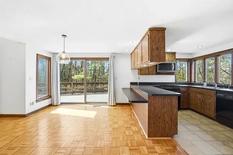 88 Meetinghouse Road Windham NH 03087