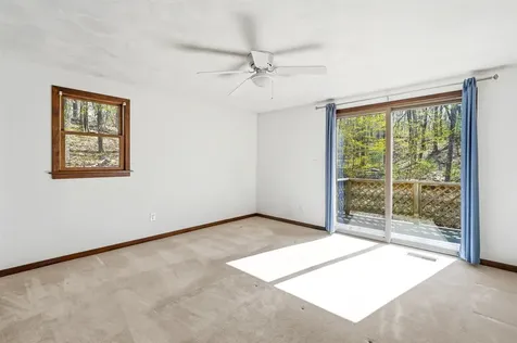 88 Meetinghouse Road Windham NH 03087