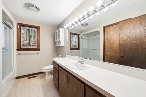88 Meetinghouse Road Windham NH 03087