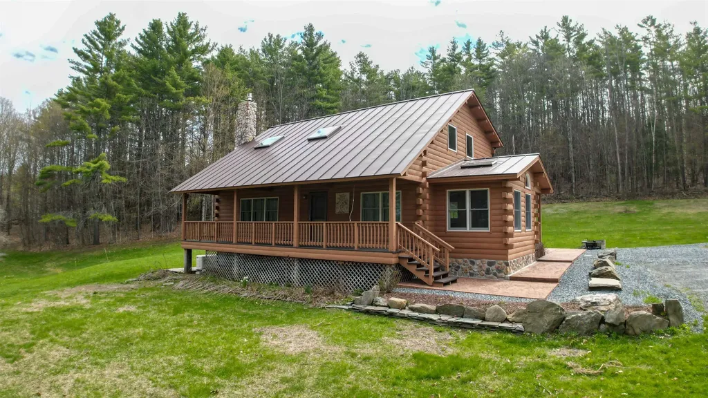 1209 Wildlife Road Hartford VT 05001
