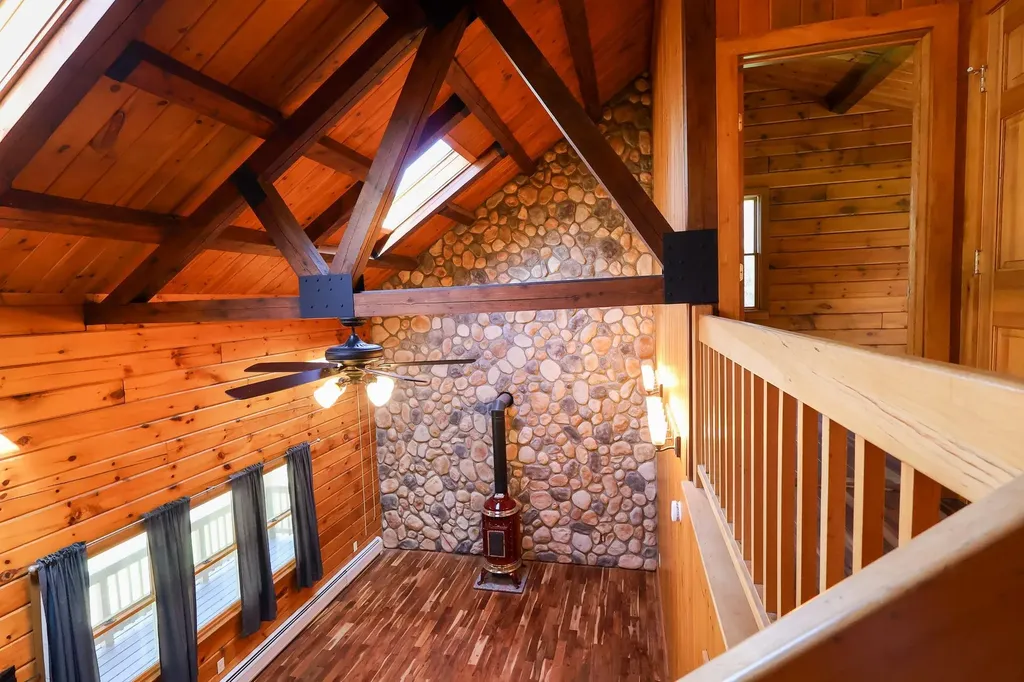 1209 Wildlife Road Hartford VT 05001