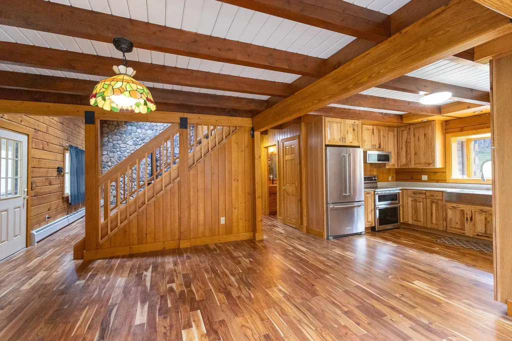 1209 Wildlife Road Hartford VT 05001