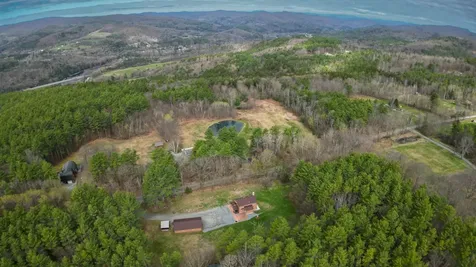 1209 Wildlife Road Hartford VT 05001