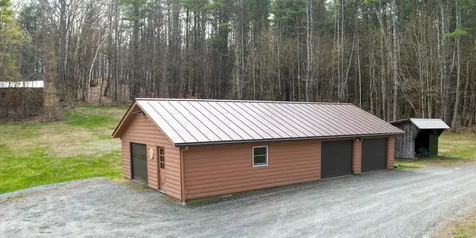 1209 Wildlife Road Hartford VT 05001