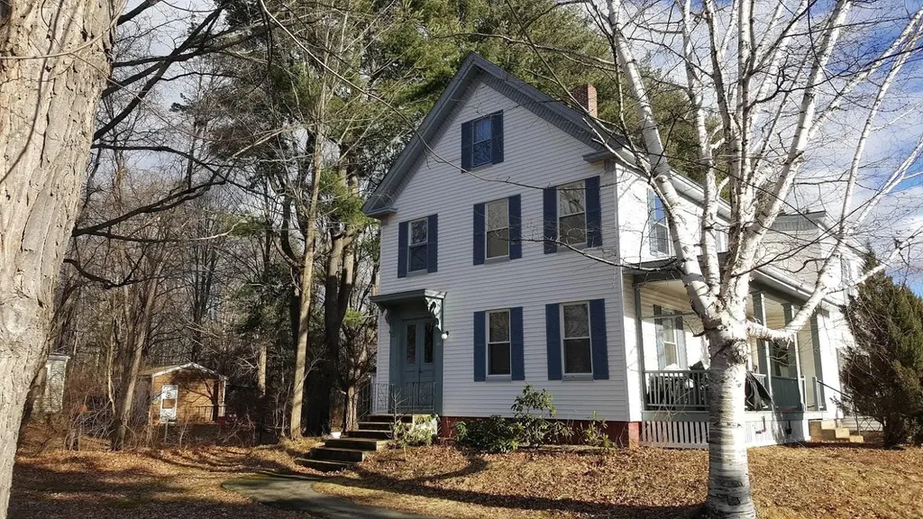 126B Sullivan Street Berwick ME 03901