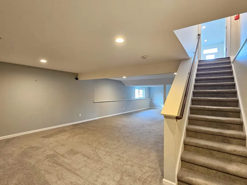 252 N Jefferson Road South Burlington VT 05403