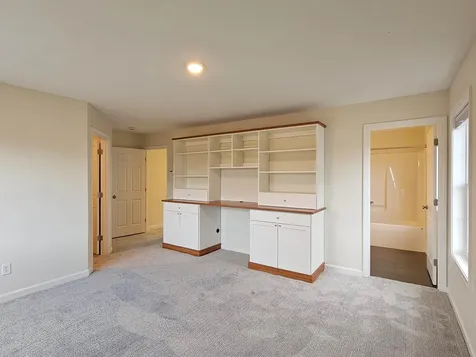 252 N Jefferson Road South Burlington VT 05403