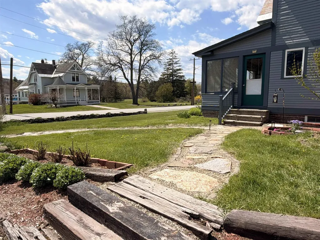 62 Parker Street Winchester NH 03470