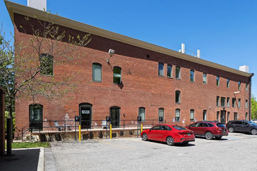 86 Lake Street Burlington VT 05401