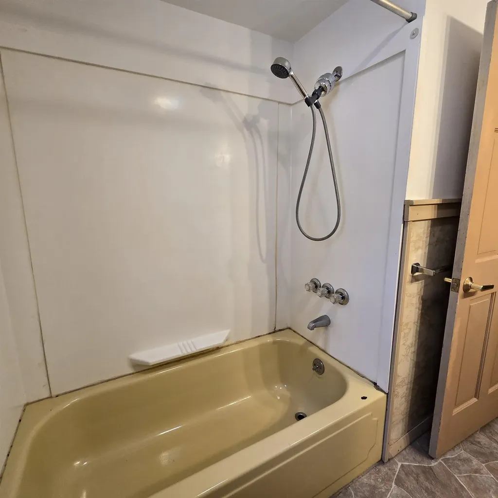 136B Range Road Alton NH 03809