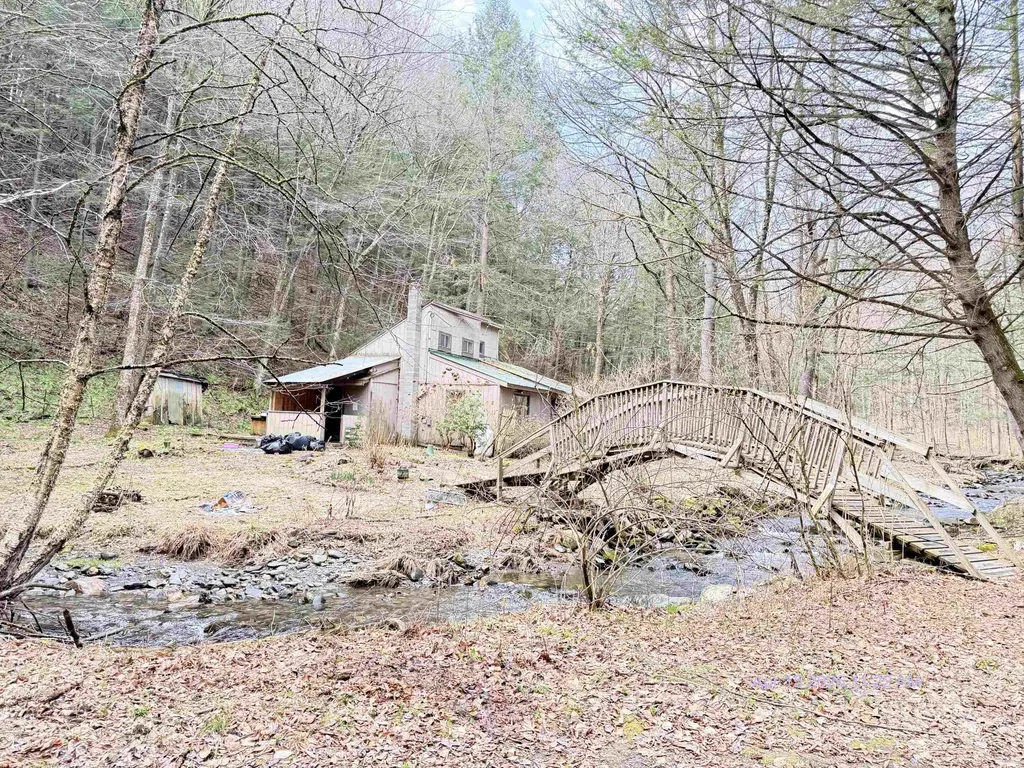 2390 Morse Brook Road Putney VT 05346