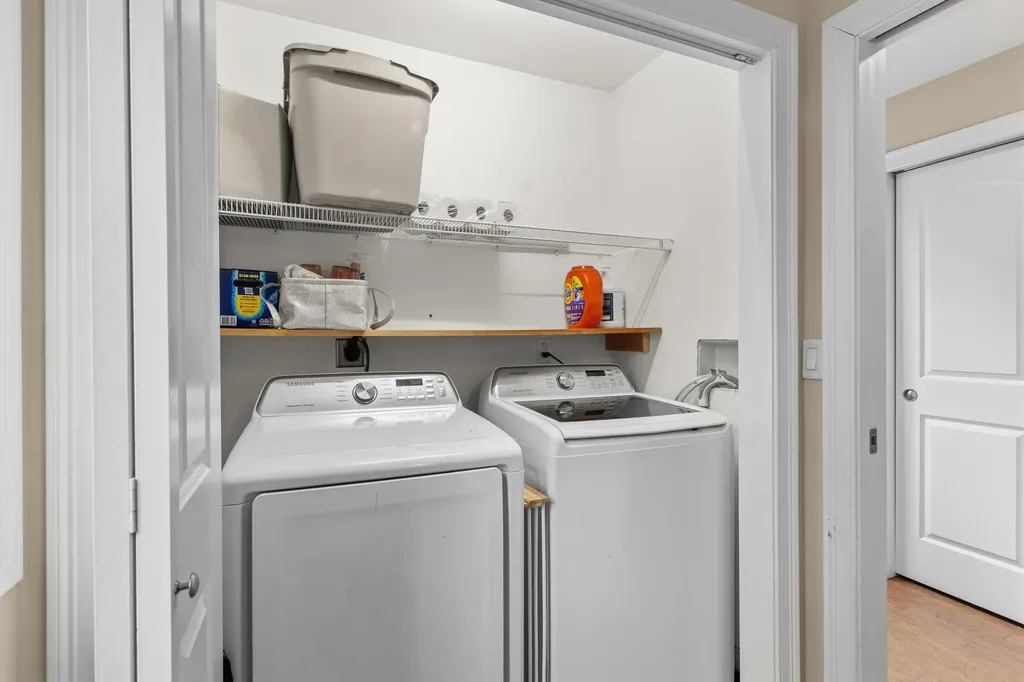 28 Dougherty Lane New Boston NH 03070