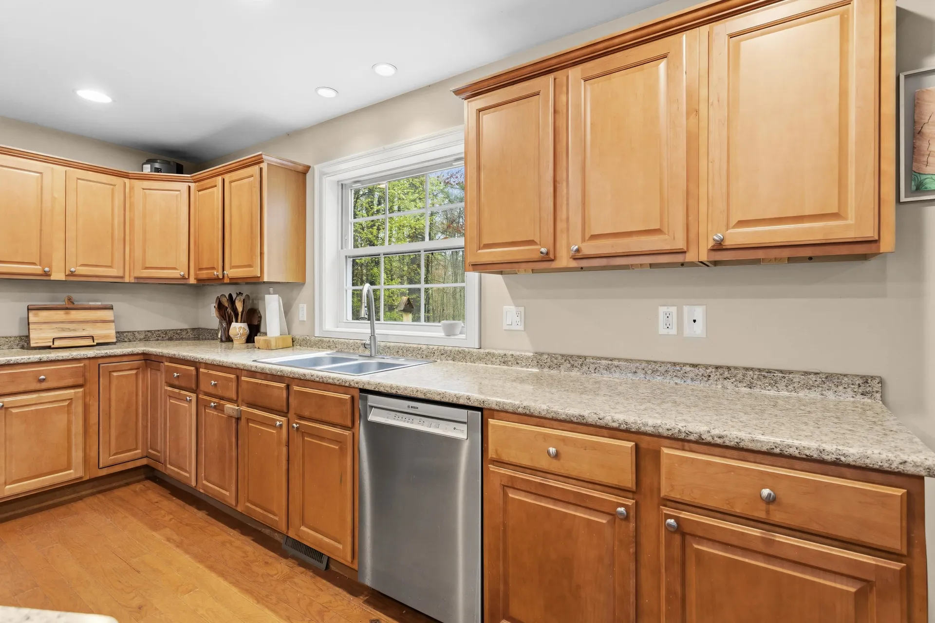 28 Dougherty Lane New Boston NH 03070