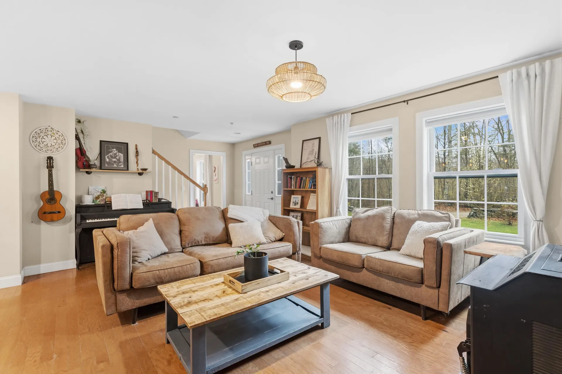 28 Dougherty Lane New Boston NH 03070
