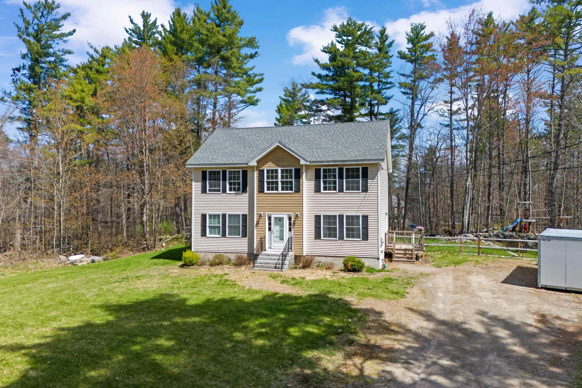 28 Dougherty Lane New Boston NH 03070