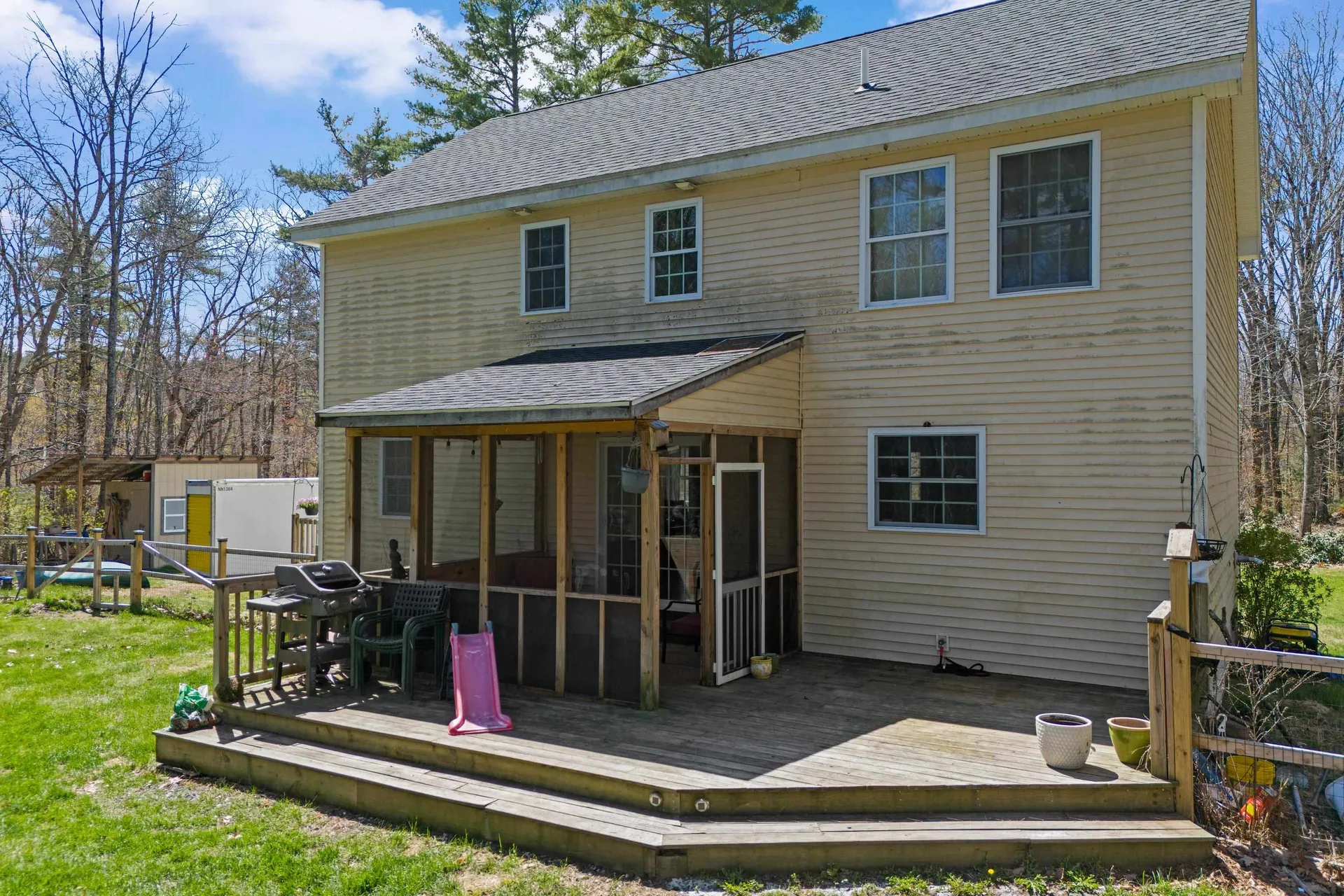28 Dougherty Lane New Boston NH 03070