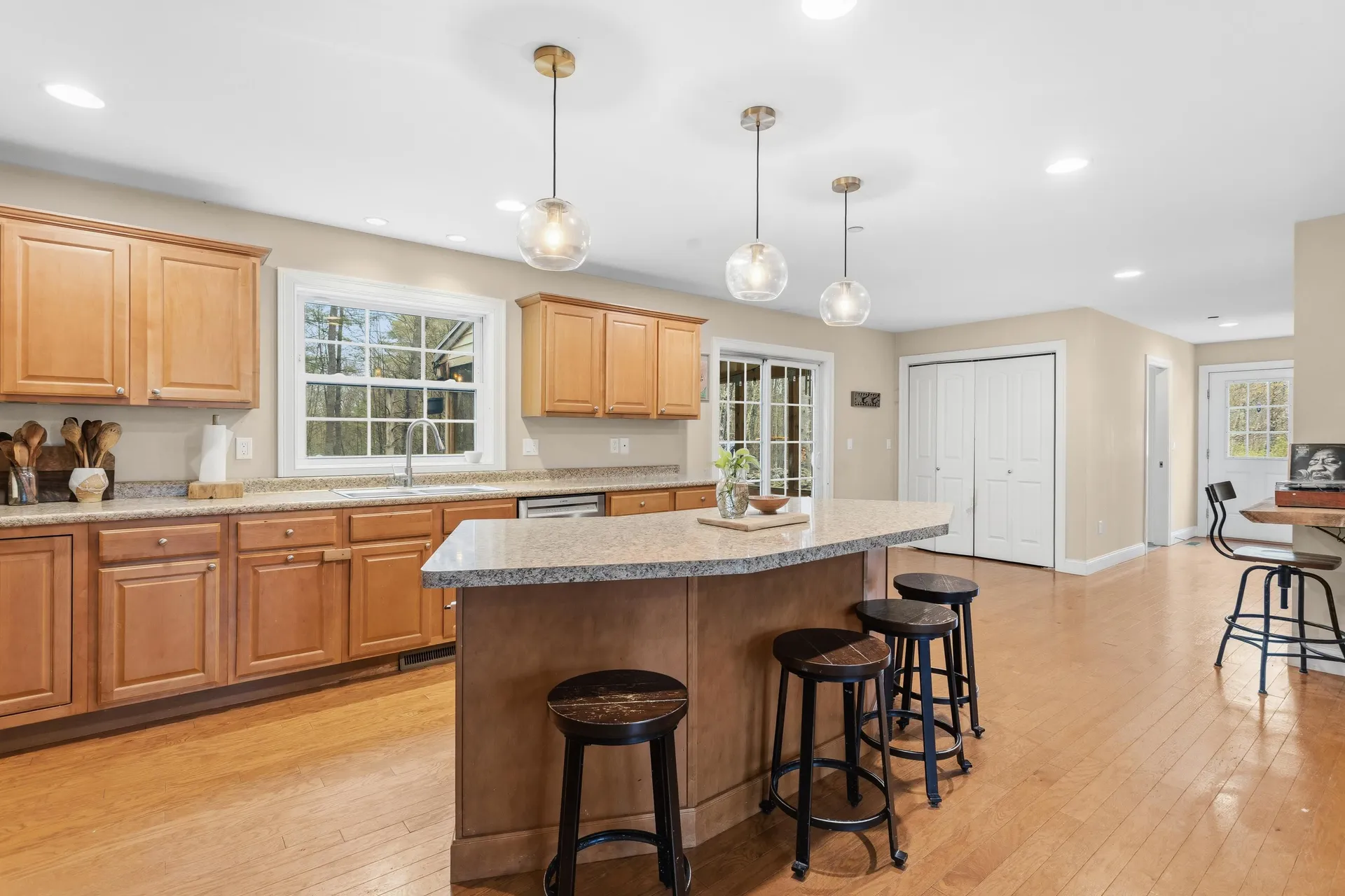 28 Dougherty Lane New Boston NH 03070