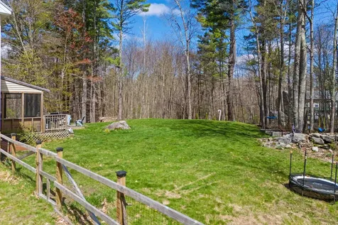 28 Dougherty Lane New Boston NH 03070