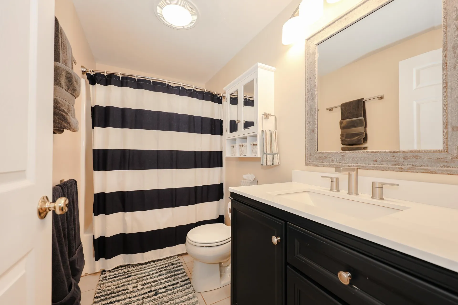 62 Collins Landing Road Weare NH 03281
