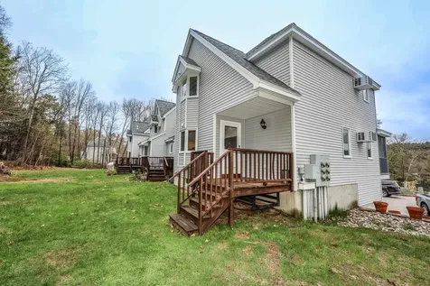 62 Collins Landing Road Weare NH 03281