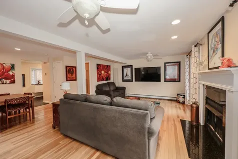 62 Collins Landing Road Weare NH 03281