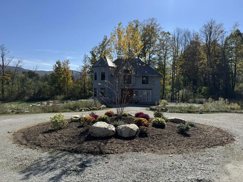57 Taconic Road Manchester VT 05254