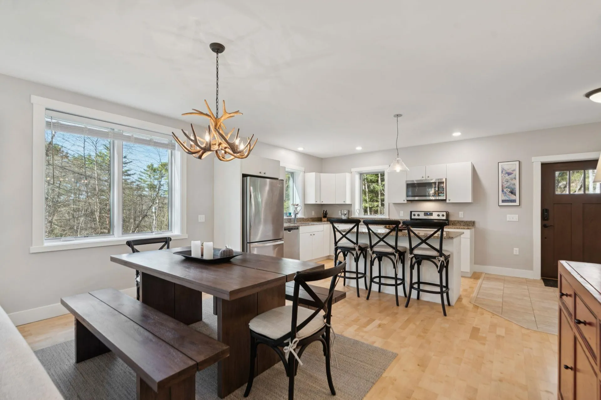 207 Hartness Way Hartford VT 05059