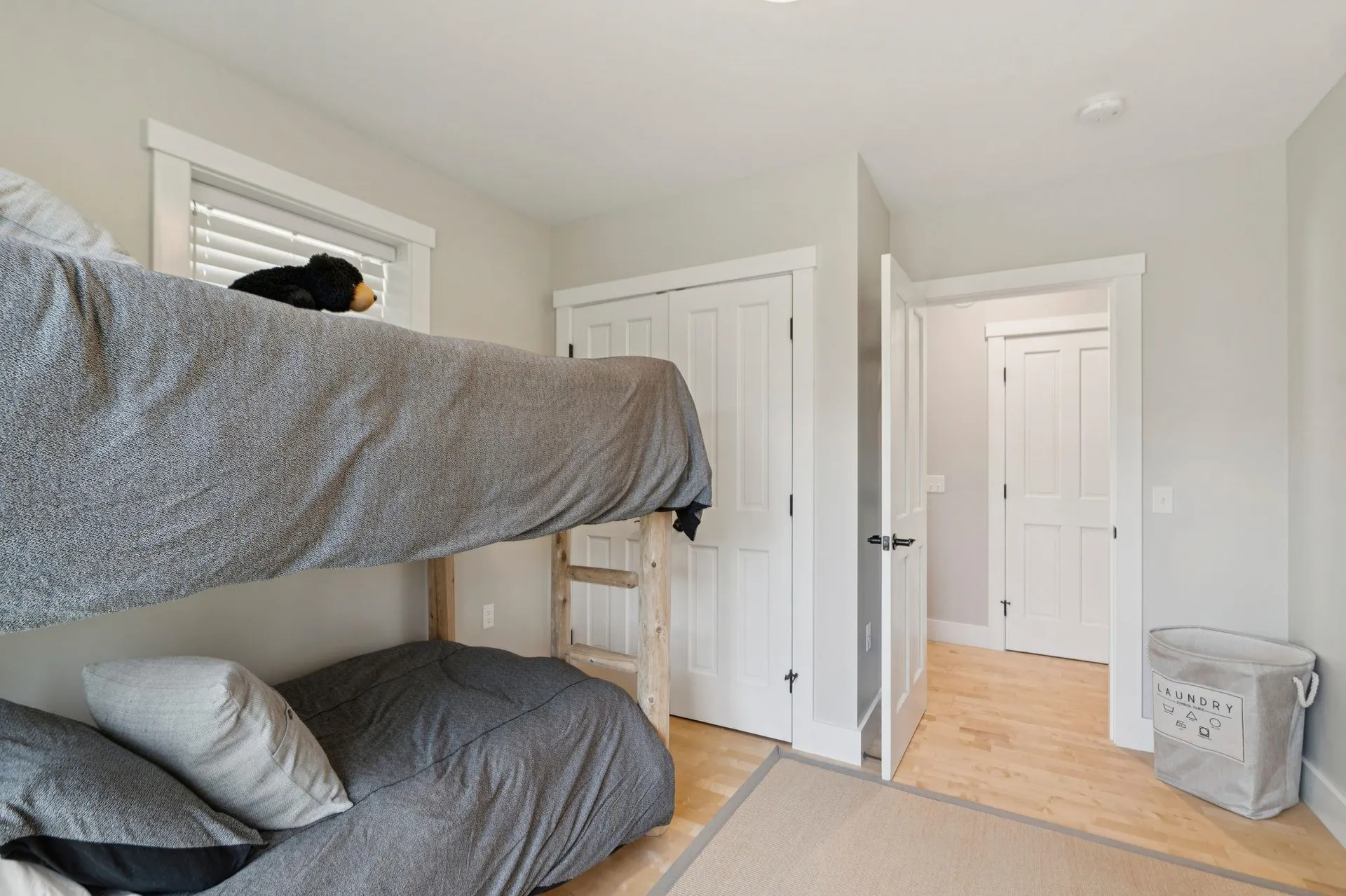 207 Hartness Way Hartford VT 05059