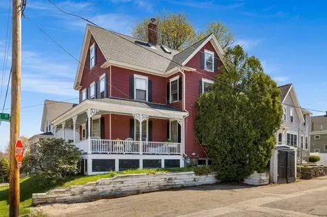 139 Thornton Street Portsmouth NH 03801